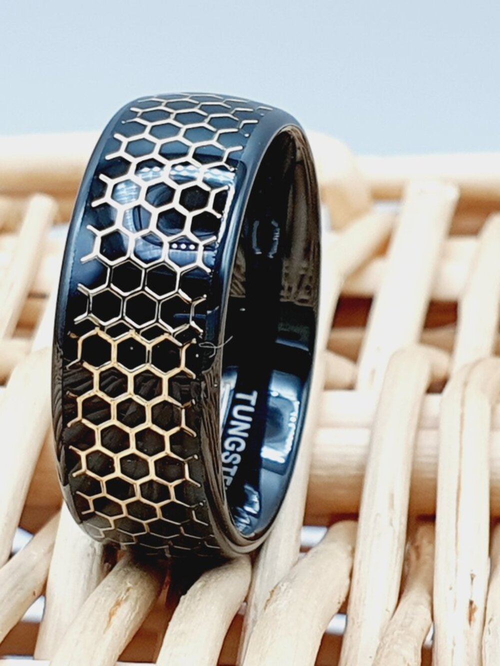 "Black Honeycomb Tungsten Comfort Fit Wedding Band GALTUN963-11